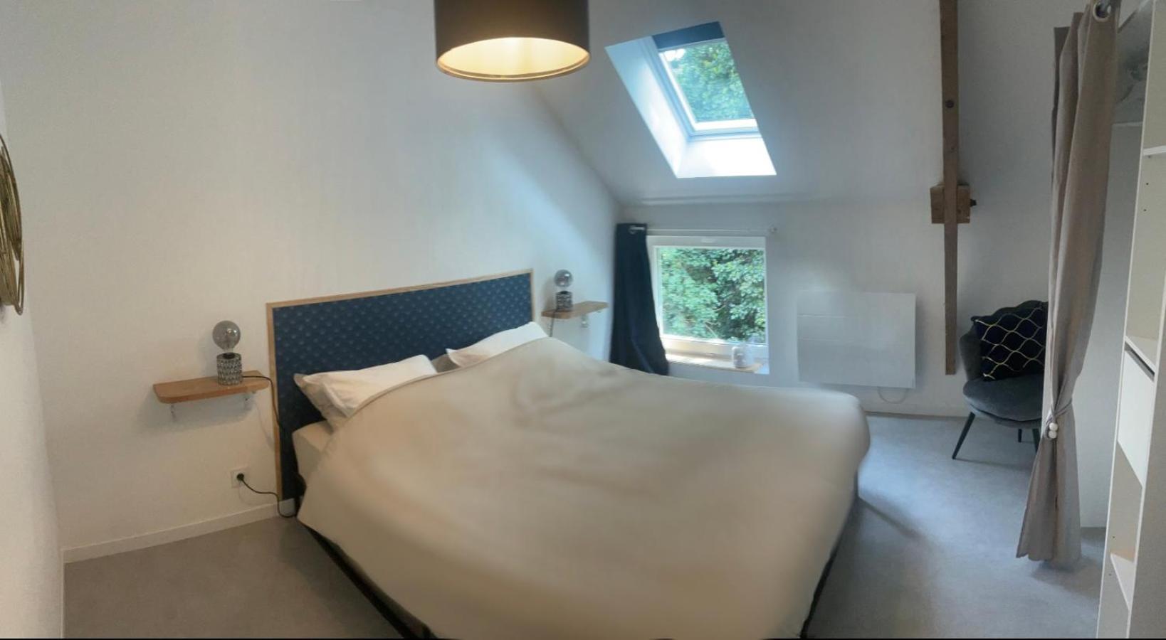 Maison Cosy Avec Exterieur Et Piscine Partagee Mespaul エクステリア 写真